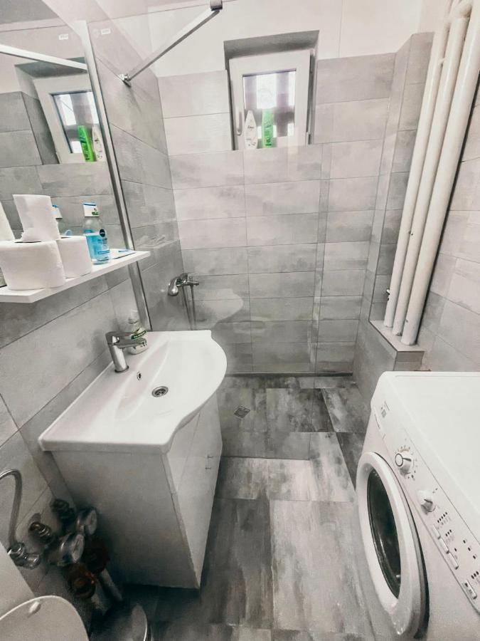 تيميشورا Ultracentral Big Apartment - Near The Opera Square P17 المظهر الخارجي الصورة